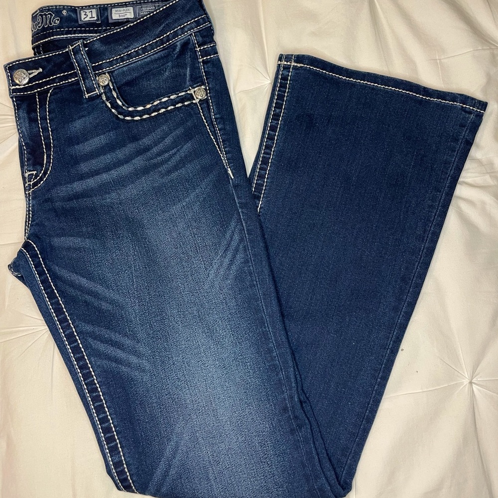 Miss Me Boot Mid Rise Jeans Size 31